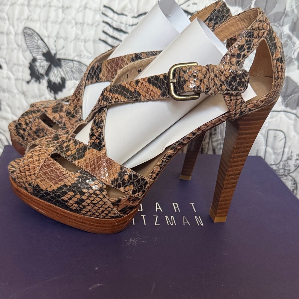 Stuart Weitzman Brown Snakeskin Platform Heels(NWOT)